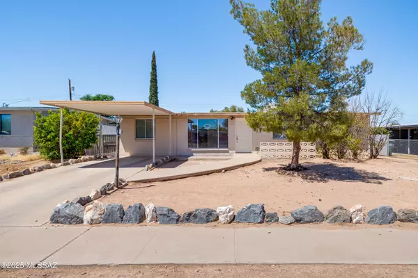 6960 S Pacheco Avenue, Tucson, AZ 85756