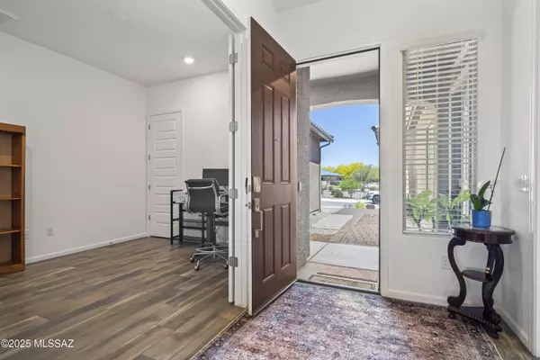 Tucson, AZ 85742,10825 N Stonebridge Drive