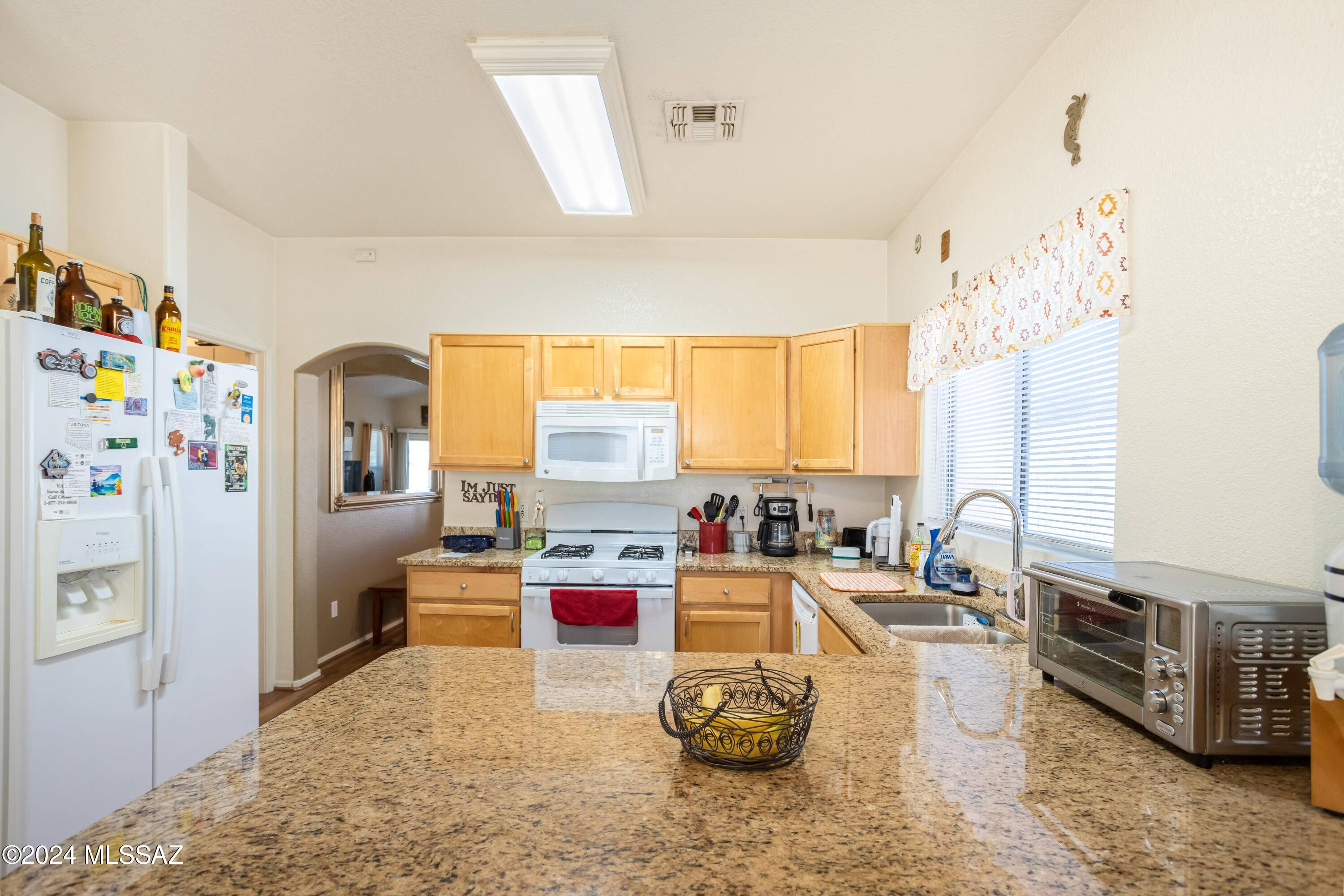 Tucson, AZ 85743,7422 W River Rim Place