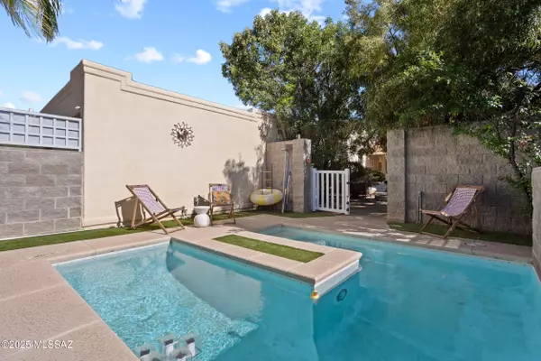 2733 E 6th Street, Tucson, AZ 85716