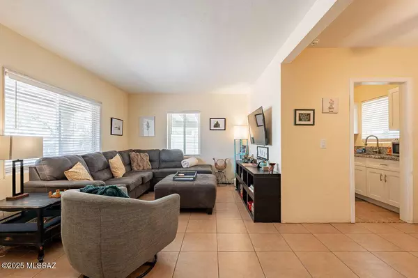 Tucson, AZ 85713,3250 E 24th Street