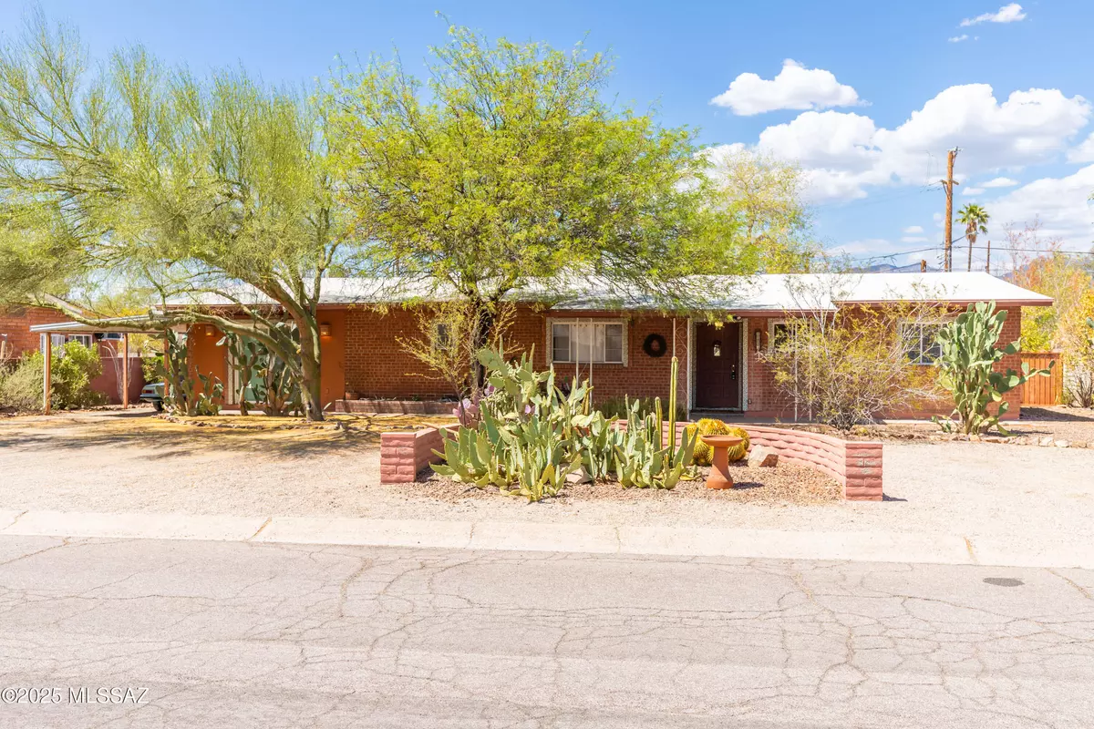 Tucson, AZ 85711,5141 E 6th Street