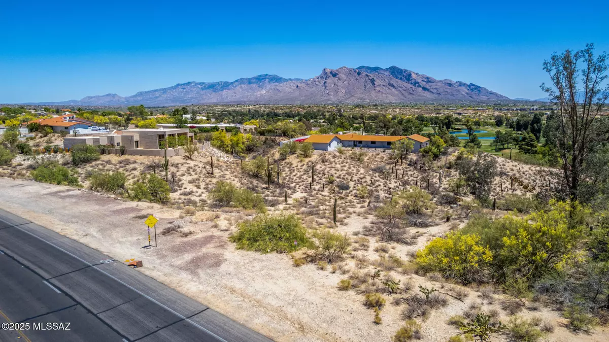 Tucson, AZ 85742,8242 N Shannon Road #1207