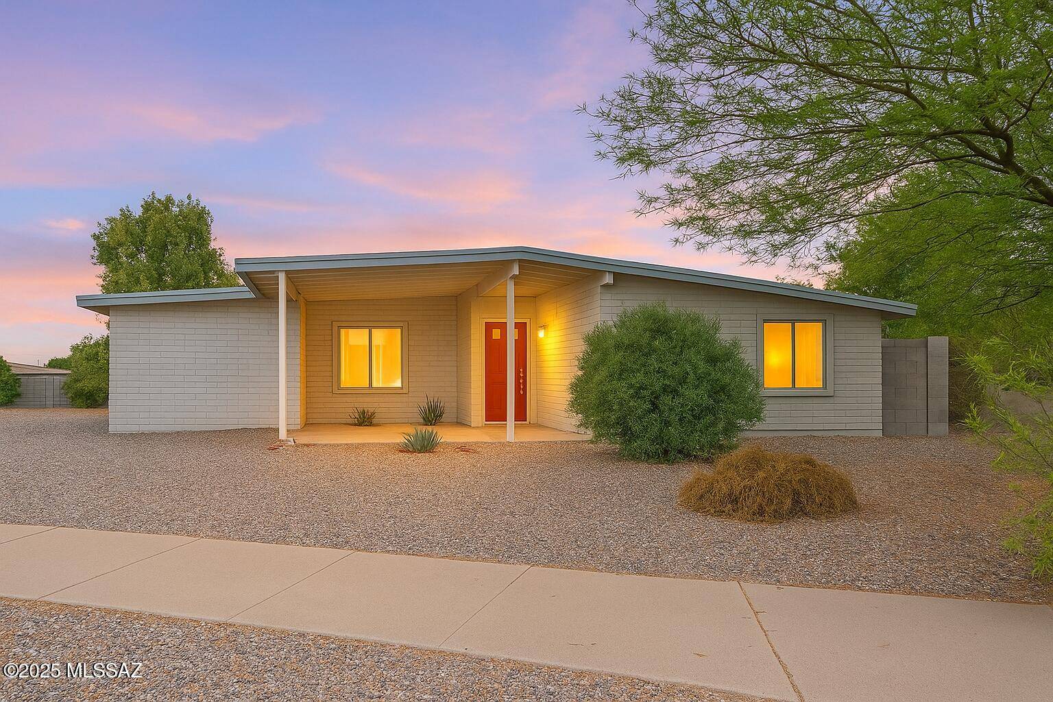9821 E Marianne Street, Tucson, AZ 85748