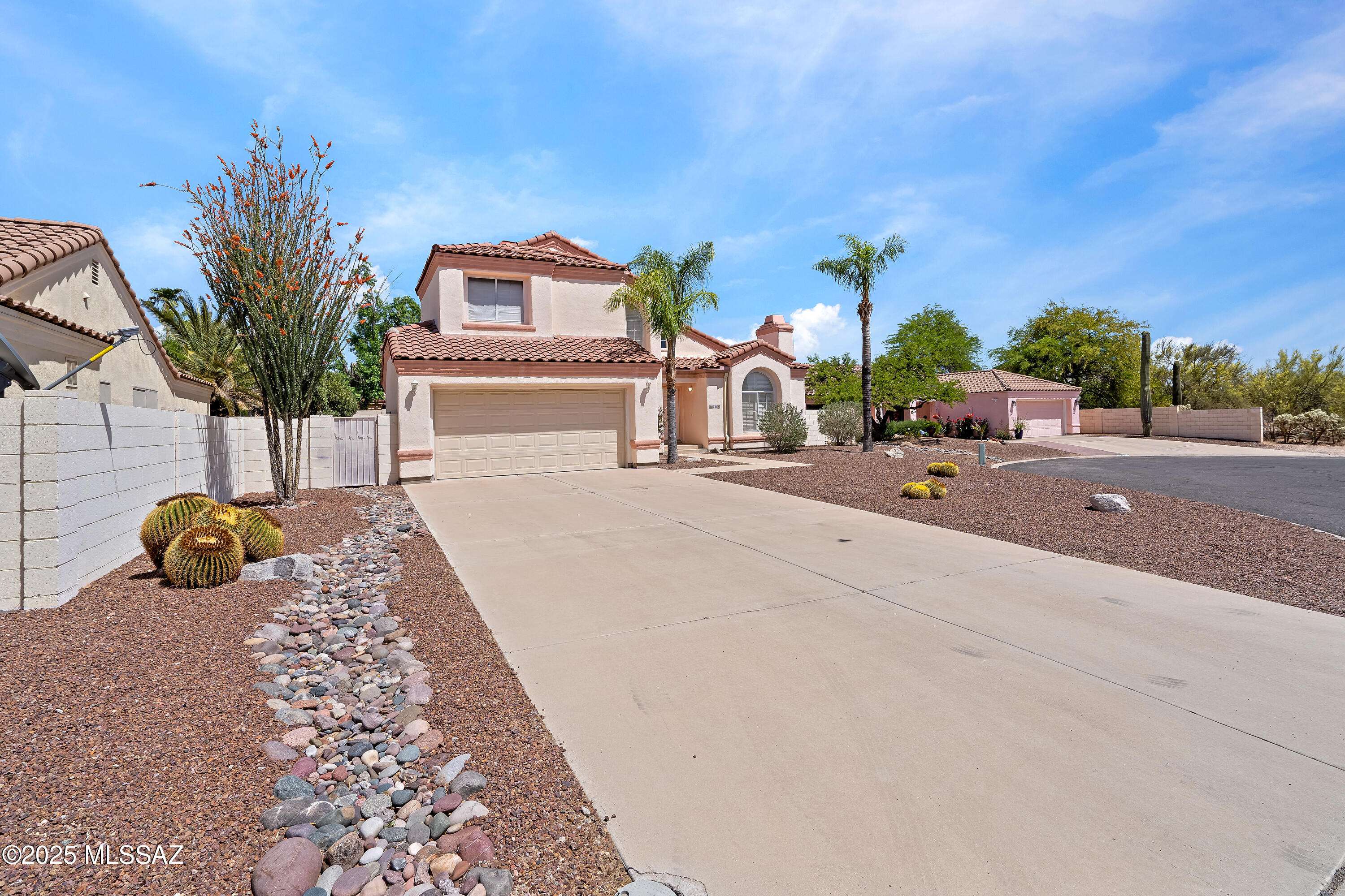 Tucson, AZ 85742,9810 N Red Meadow Place