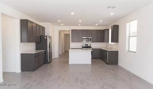 Marana, AZ 85653,10606 W Walker Brown Drive