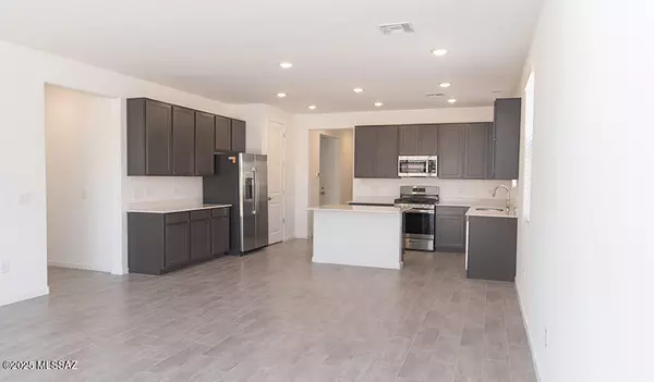 Marana, AZ 85653,10606 W Walker Brown Drive