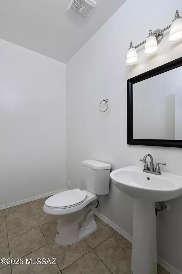 Sahuarita, AZ 85629,1139 E Madera Grove Lane