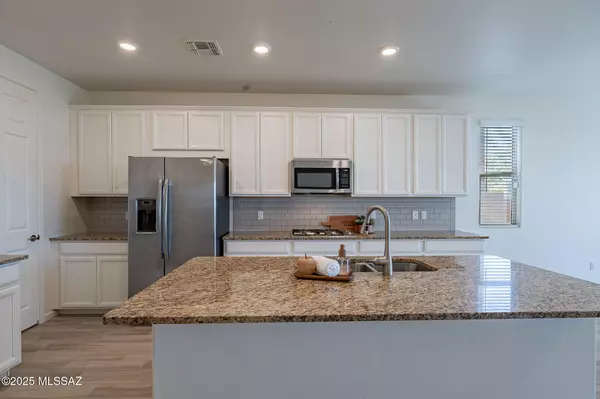 Vail, AZ 85641,10432 S Cienega Knolls Loop