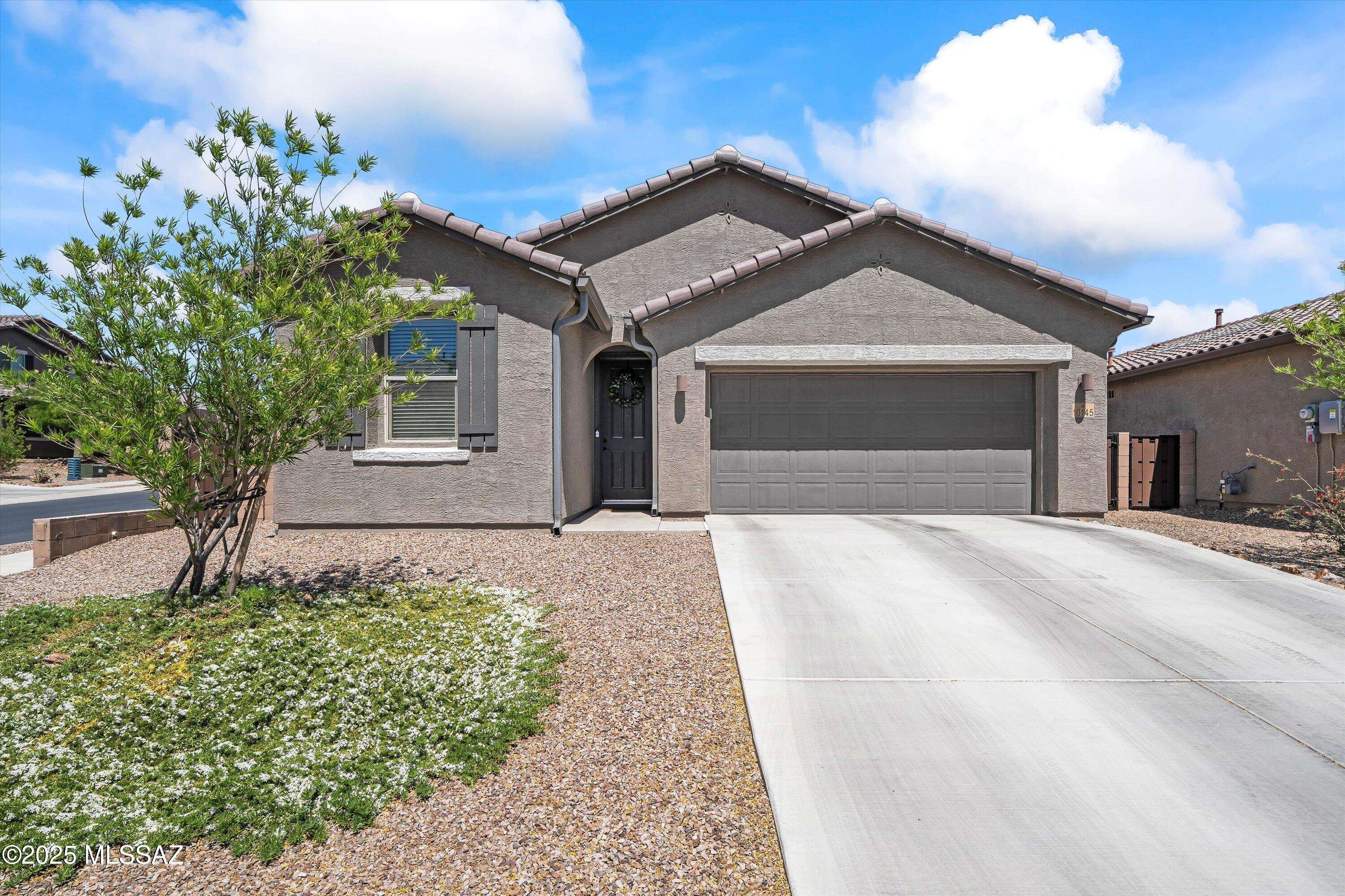 10145 S Moonlit Riverwalk Trail, Vail, AZ 85641