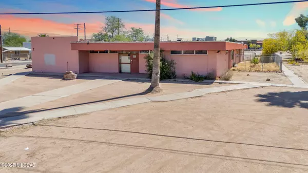 Tucson, AZ 85713,2700 S 8th Avenue