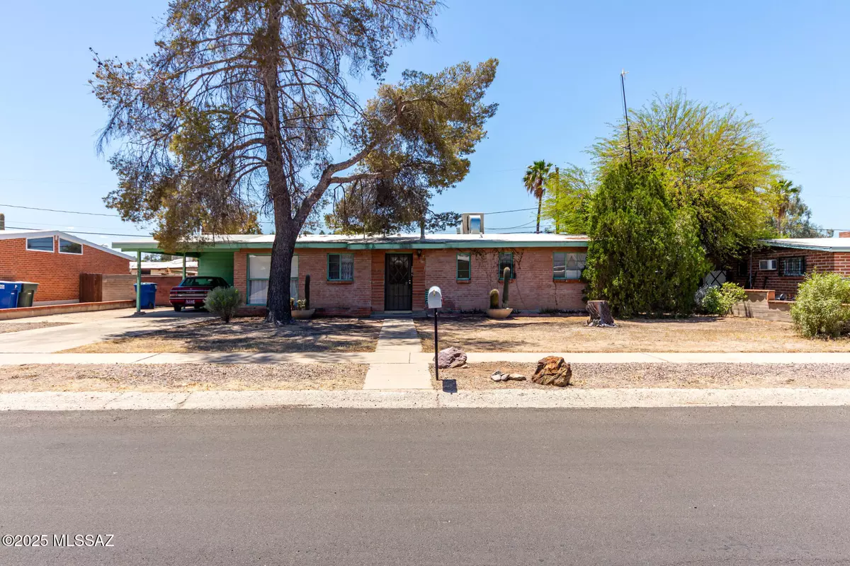 Tucson, AZ 85711,5632 E Cooper Street