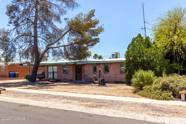 Tucson, AZ 85711,5632 E Cooper Street