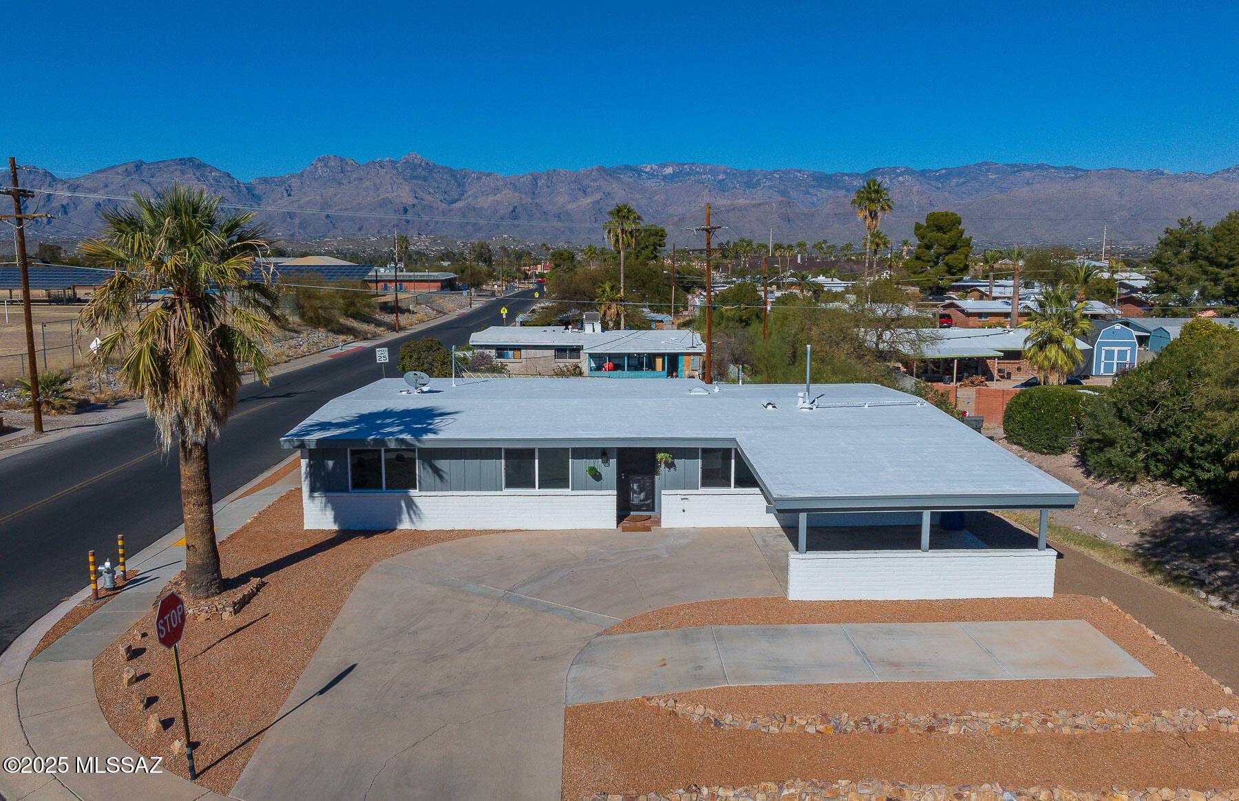 8401 E 3rd Street, Tucson, AZ 85710