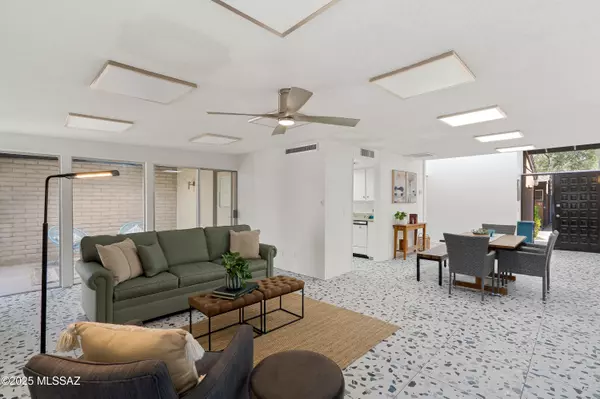 5701 E Glenn Street #57,  Tucson,  AZ 85712