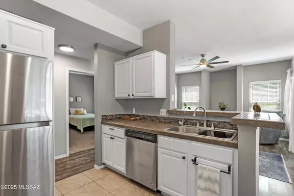 Oro Valley, AZ 85737,1500 E Pusch Wilderness Drive #UNIT 10105