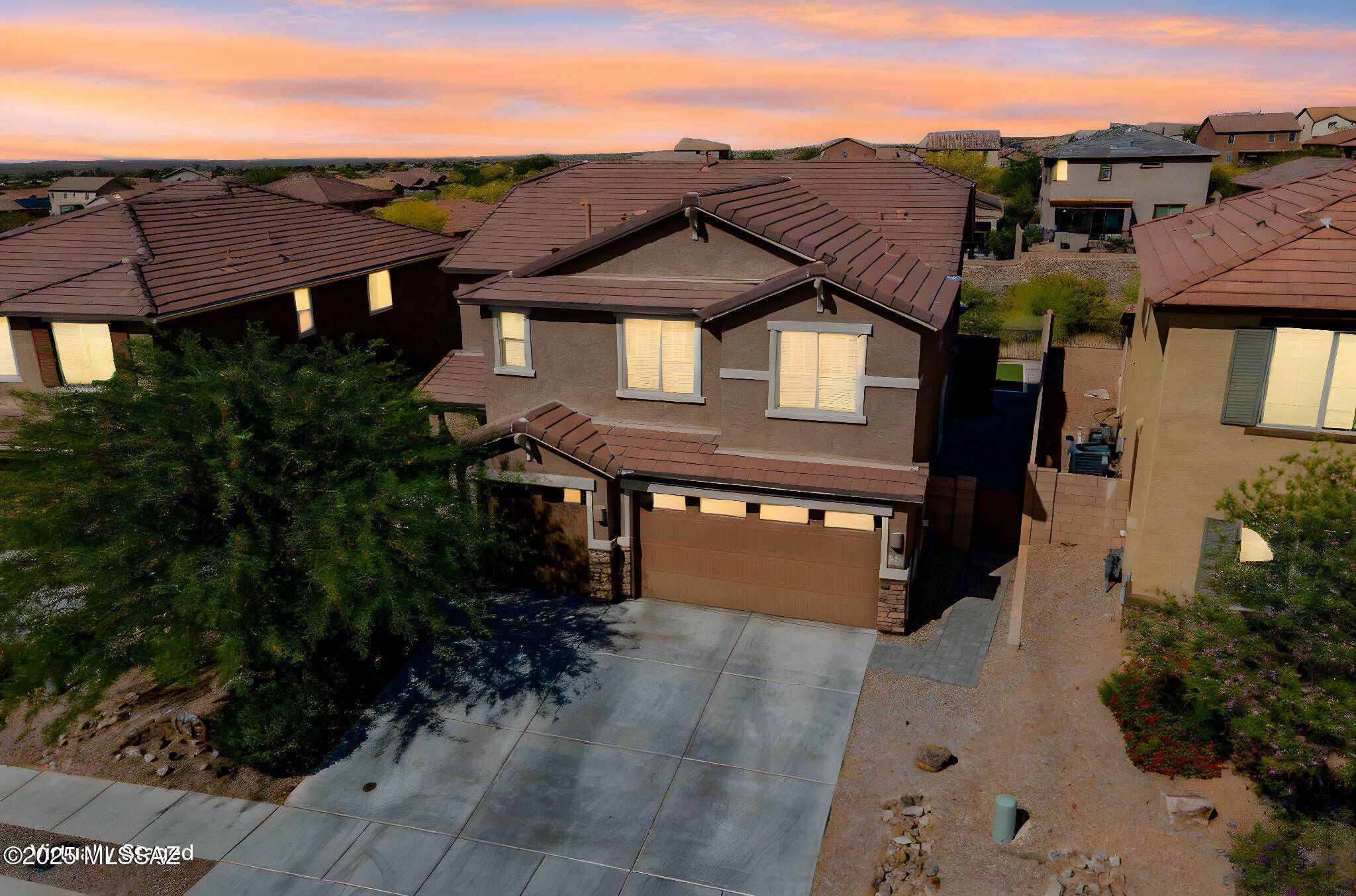 17207 S Nicholas Falls Drive, Vail, AZ 85641