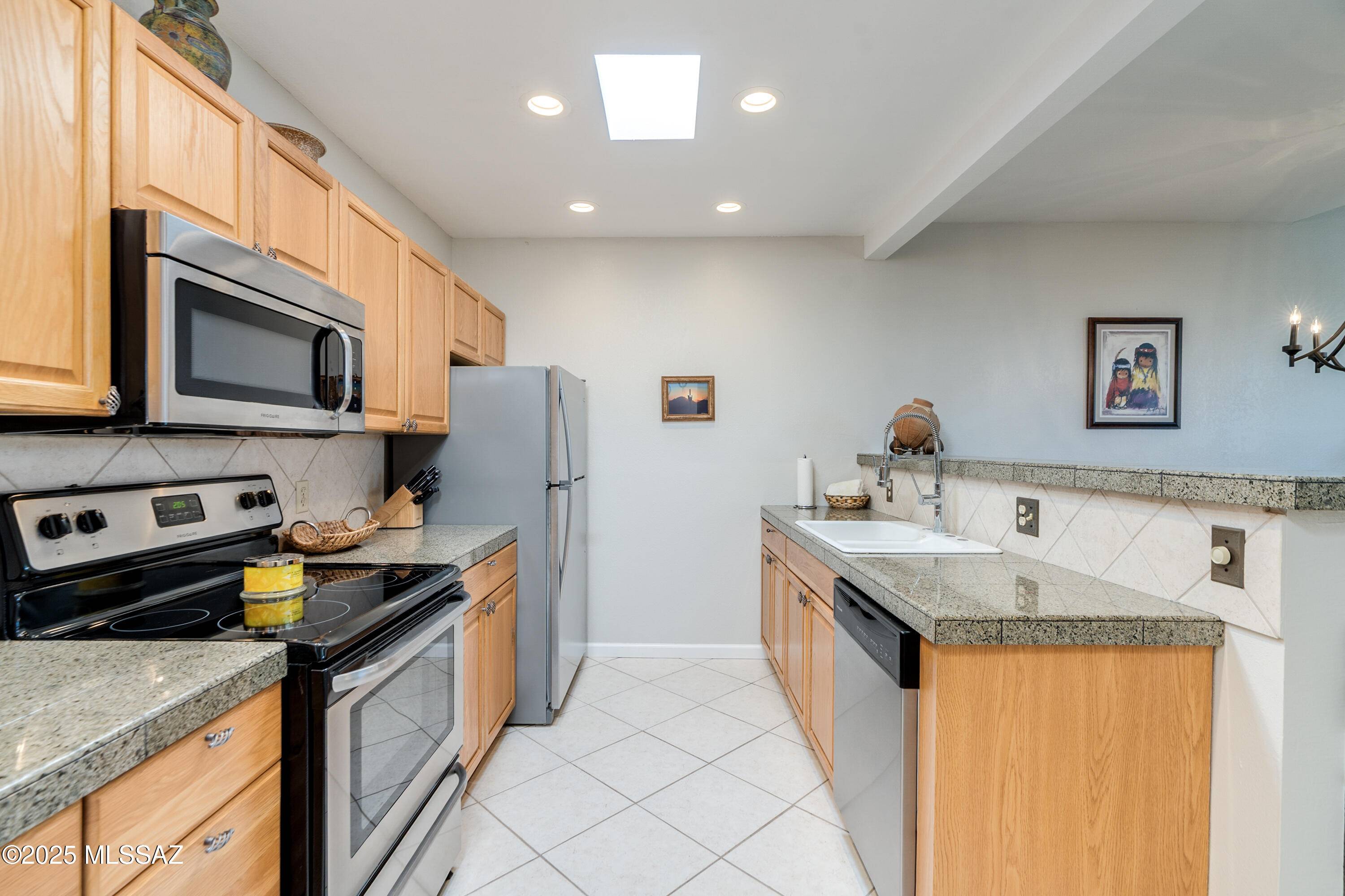 Tucson, AZ 85718,6255 N Camino Pimeria Alta  #122