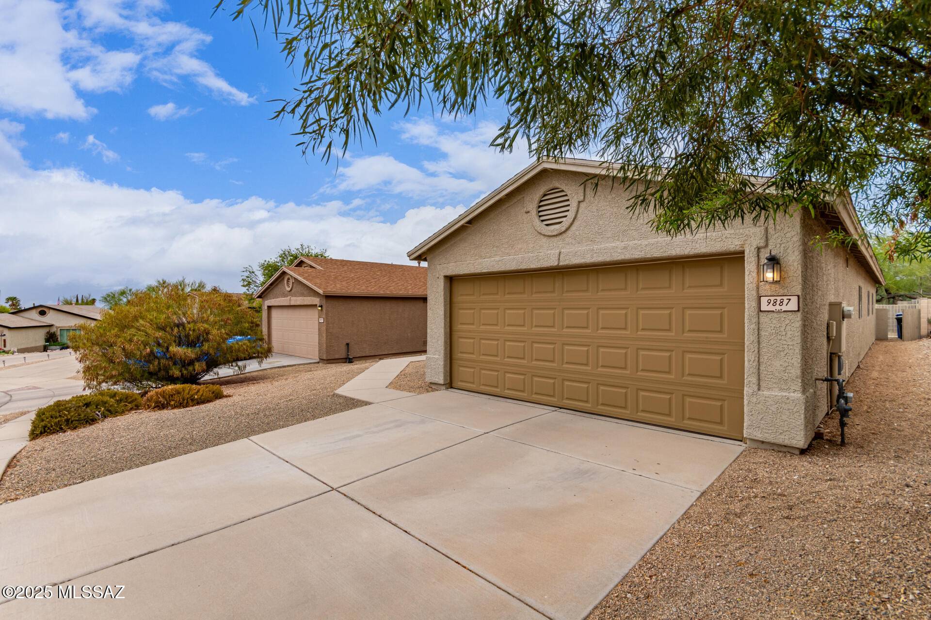 Tucson, AZ 85748,9887 E Wash Oasis Place
