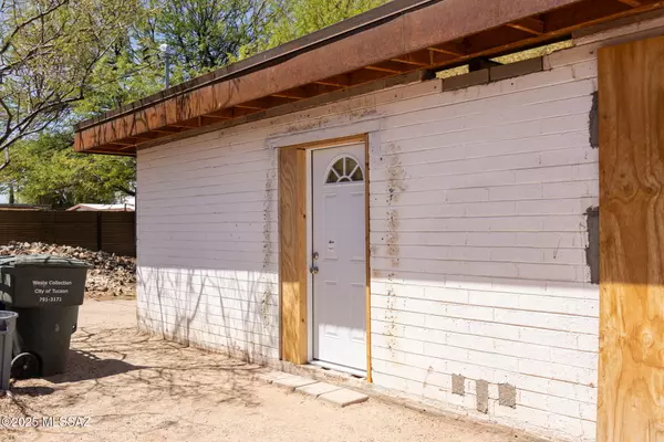 Tucson, AZ 85719,2208 E 19th Street