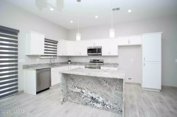 Rio Rico, AZ 85648,84 Paseo Australia