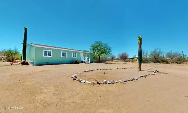 13185 W Orange Grove Road, Tucson, AZ 85743