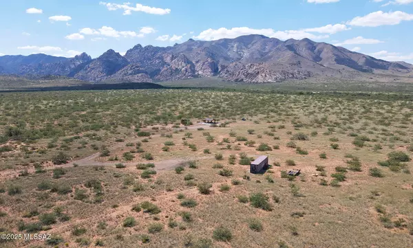 Cochise, AZ 85606,40.1 AC N Cochise Stronghold Rd.  #R
