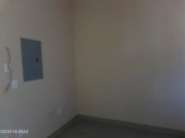 Green Valley, AZ 85614,512 E White House Canyon Road #140