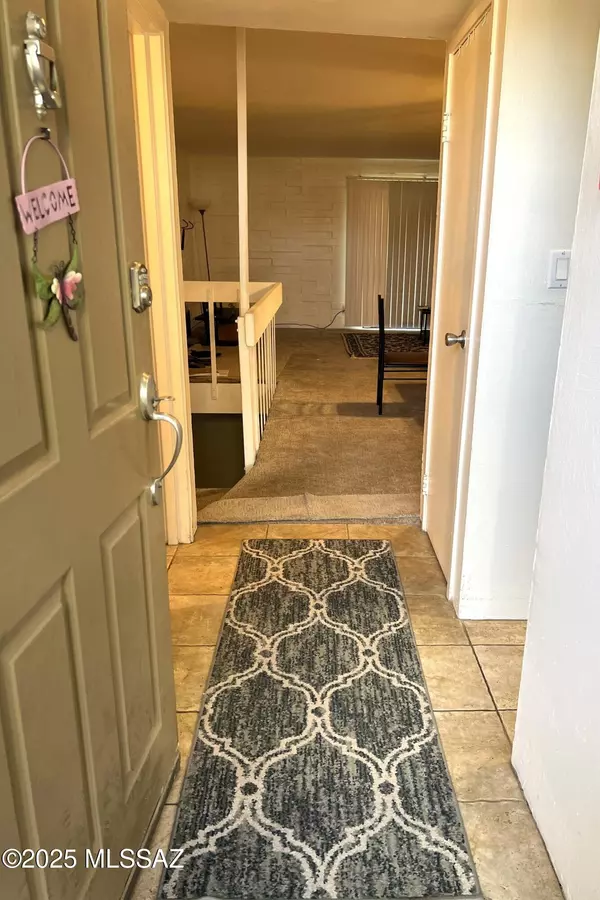 Tucson, AZ 85719,911 N Euclid Avenue ##113