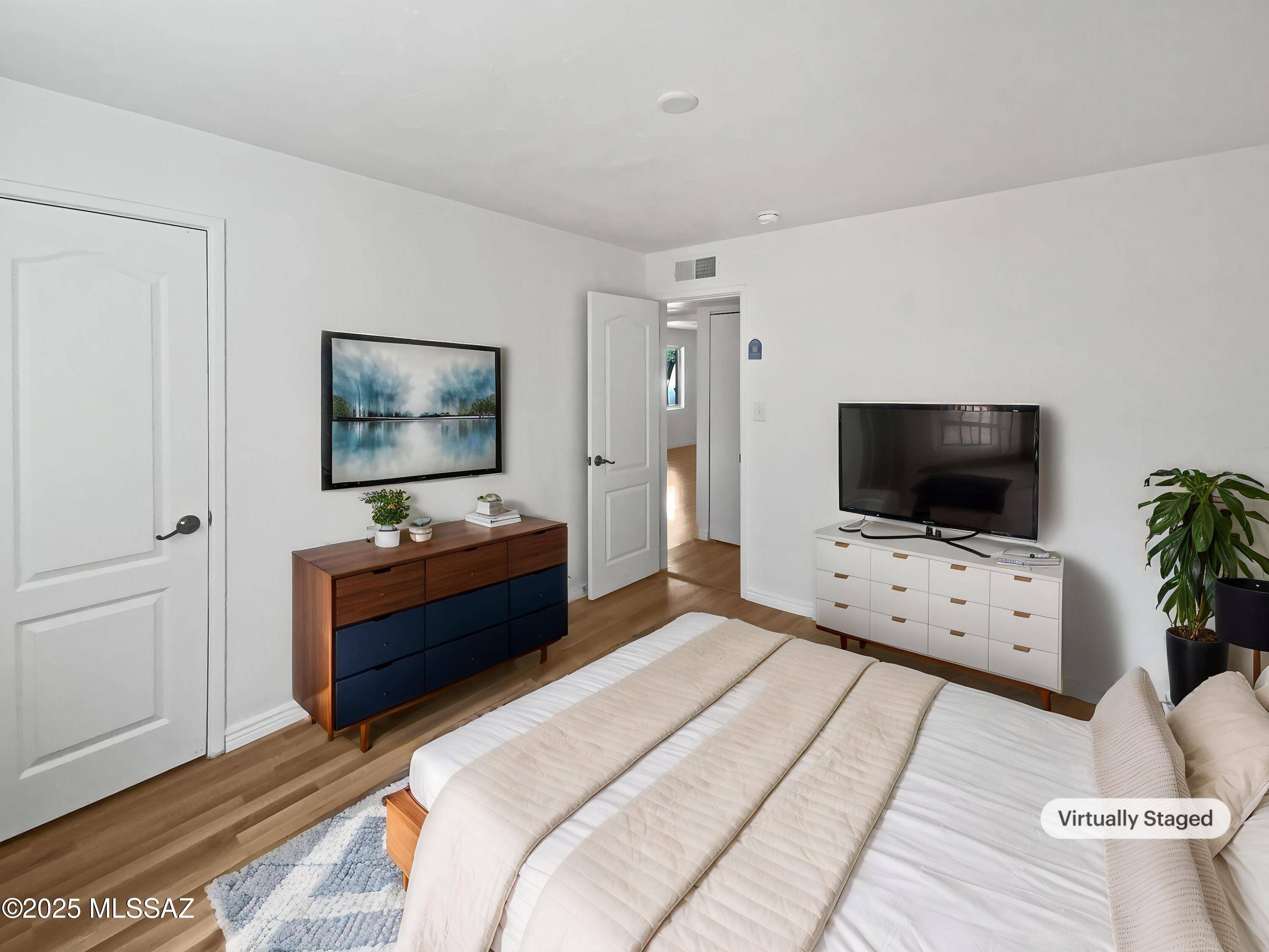 Tucson, AZ 85712,4813 E Seneca Street