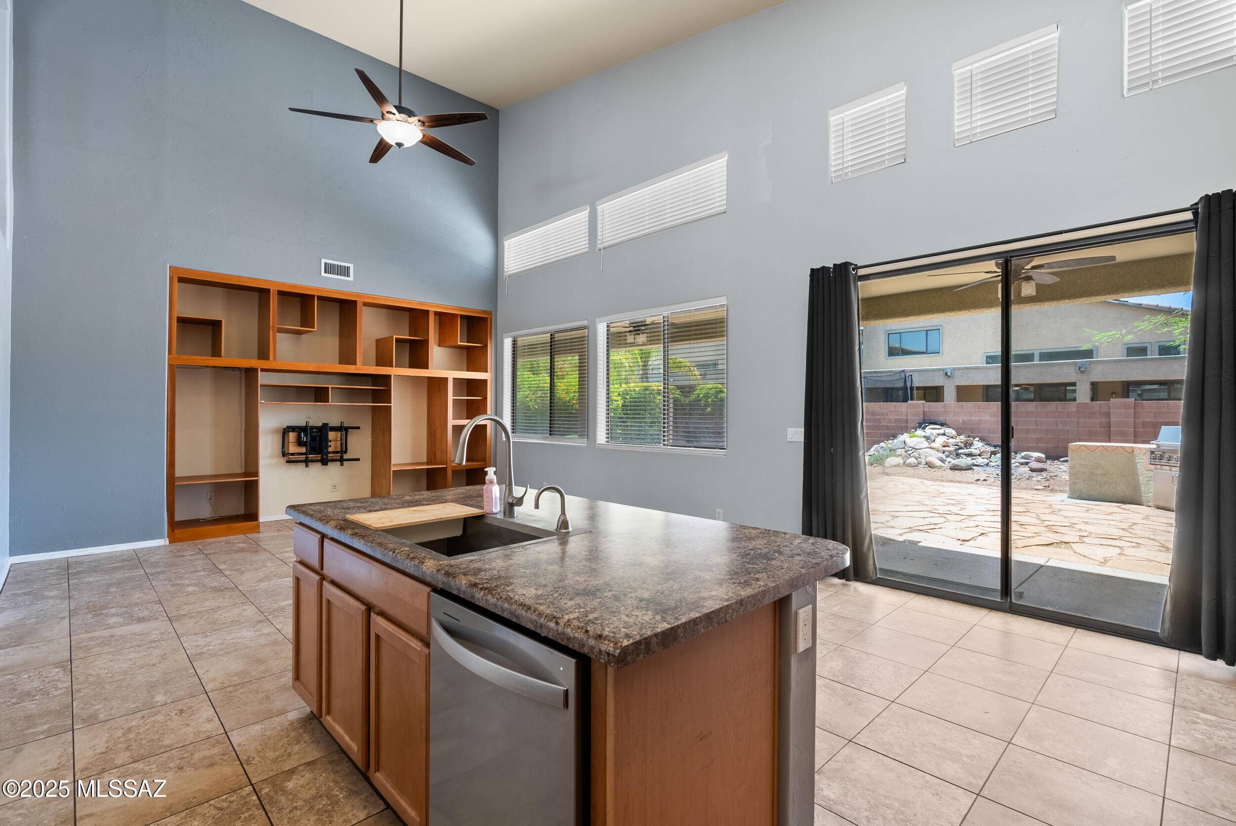Tucson, AZ 85747,10530 E Ravenswood Street