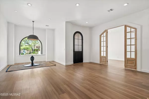 Tucson, AZ 85719,530 N Wilson Avenue