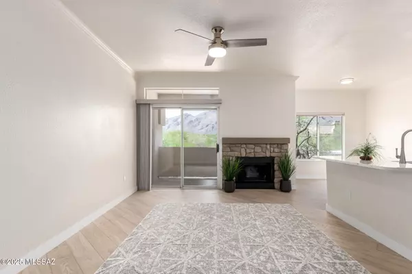 Tucson, AZ 85750,7050 E Sunrise Drive #9104