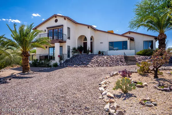 1861 N Camino Claveles, Tucson, AZ 85745