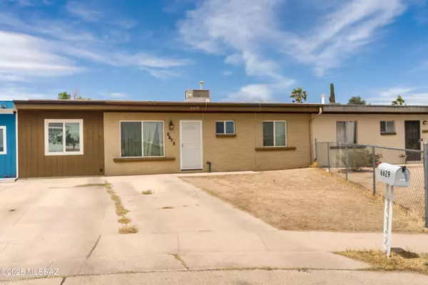 6629 E Escalante Road, Tucson, AZ 85730
