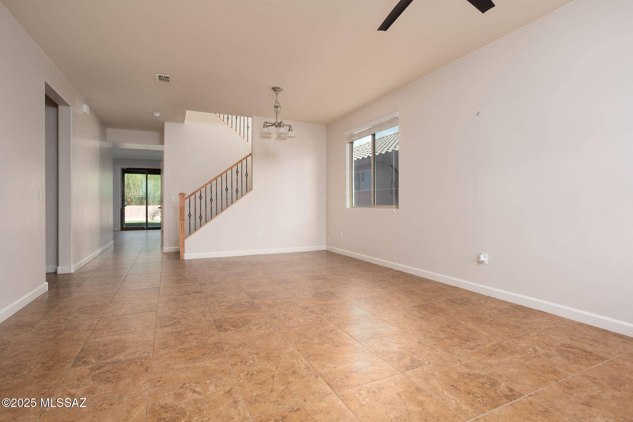 Oro Valley, AZ 85755,12820 Camino Vieja Rancheria