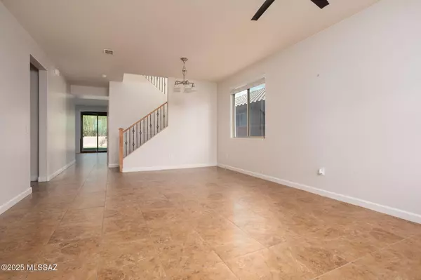 Oro Valley, AZ 85755,12820 Camino Vieja Rancheria