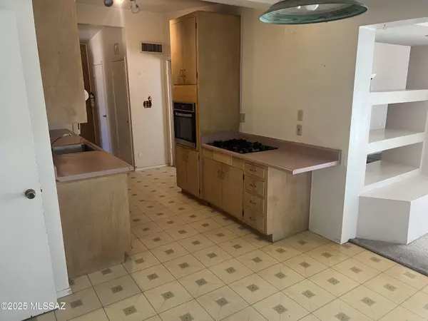 Tucson, AZ 85719,2750 N Cerrito Circle