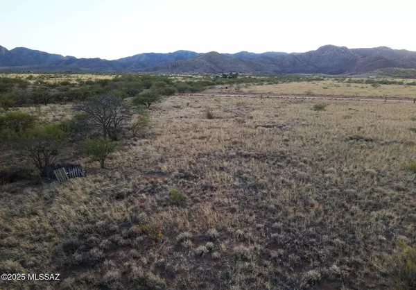 Pearce, AZ 85625,2 Lots S Desert Road #9 & 10