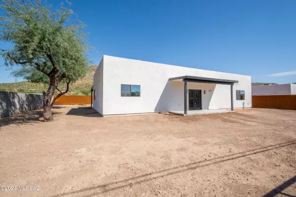 Tucson, AZ 85713,1920 W Pueblo Vista Boulevard