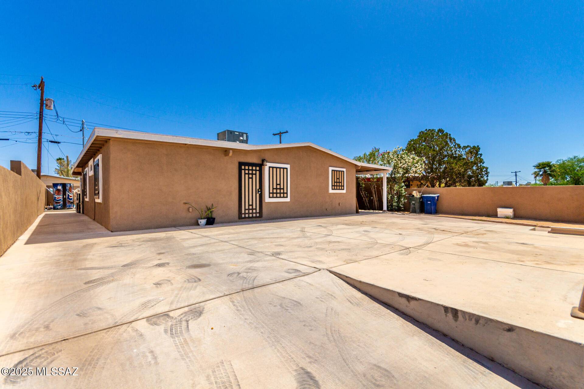 Tucson, AZ 85713,3750 E 27th Street