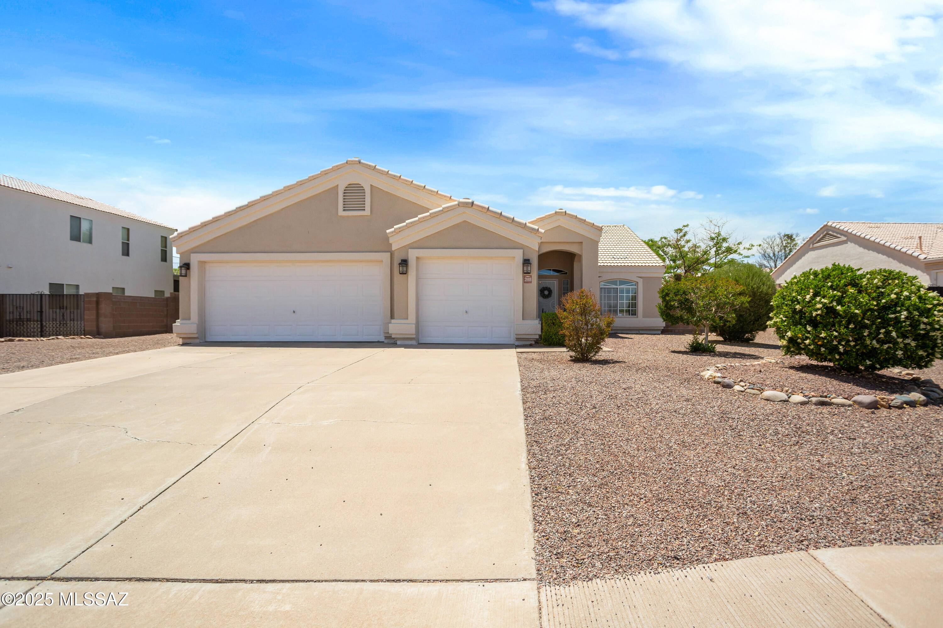 2088 Town And Country Drive, Sierra Vista, AZ 85635