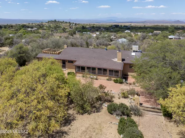 280 W Oak Hills Drive, Oracle, AZ 85623