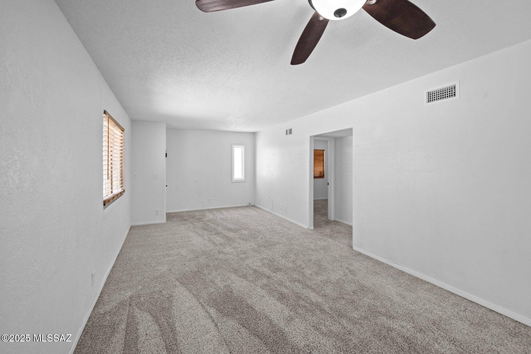 Tucson, AZ 85712,1415 N Cloverland Avenue
