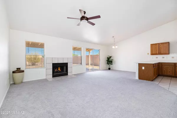 Tucson, AZ 85747,8058 S Queen Creek Drive