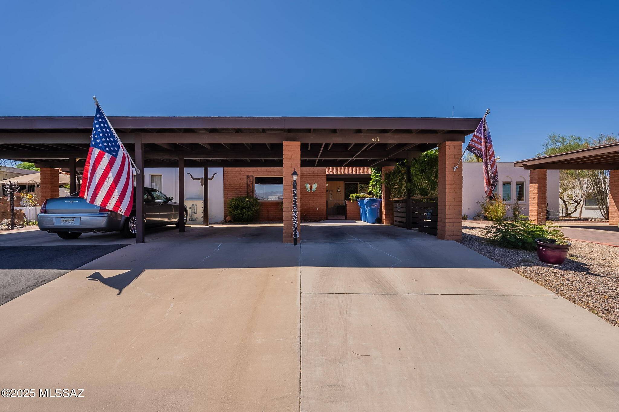 413 N Calle Del Diablo, Green Valley, AZ 85614