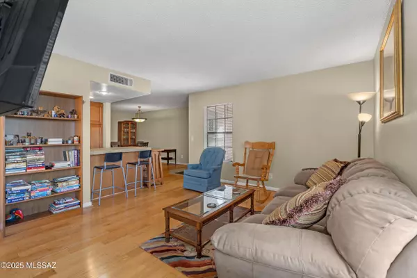 Tucson, AZ 85718,6471 N Tierra De Las Catalinas  #APT 71