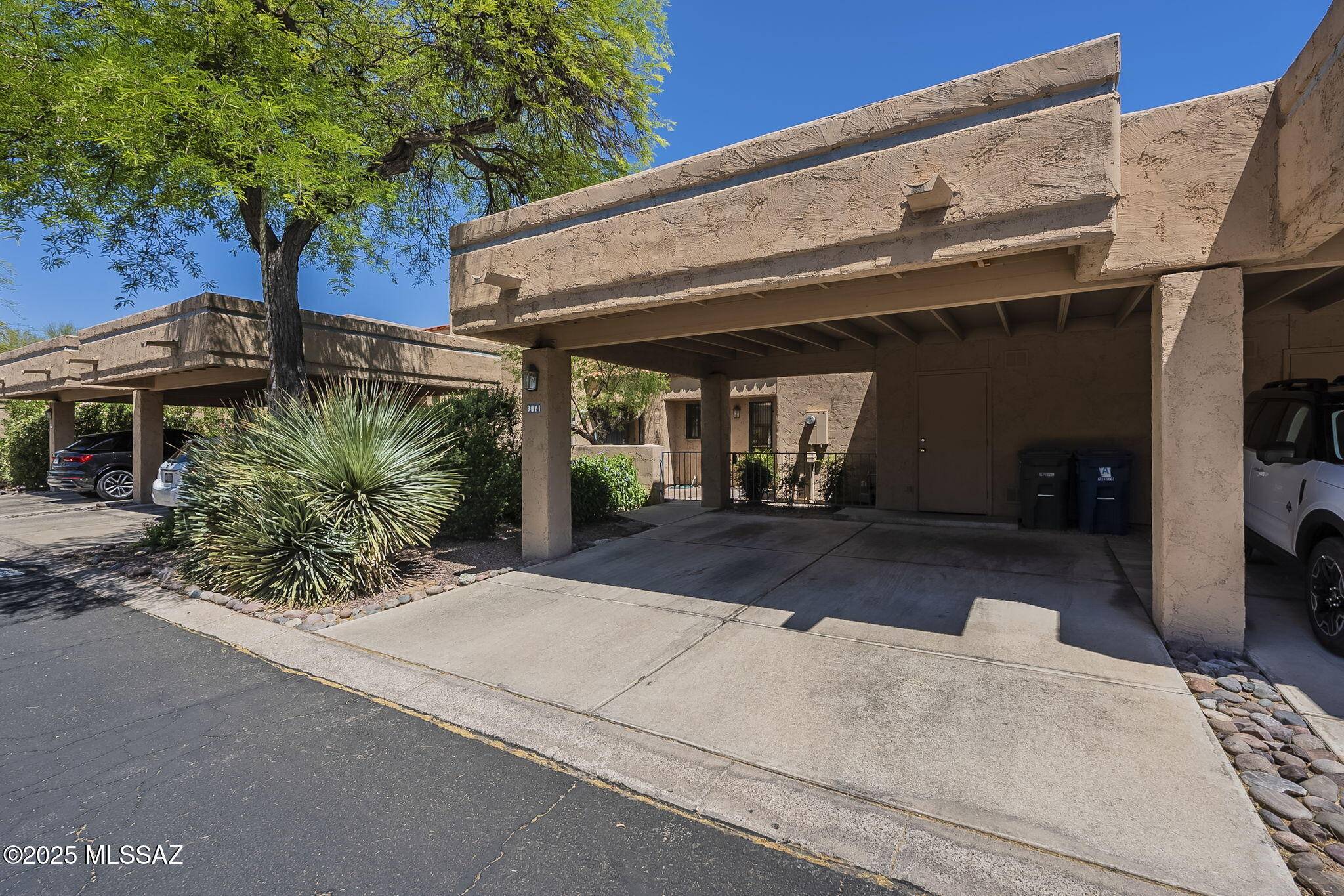 Tucson, AZ 85716,3071 E Winterhaven Drive