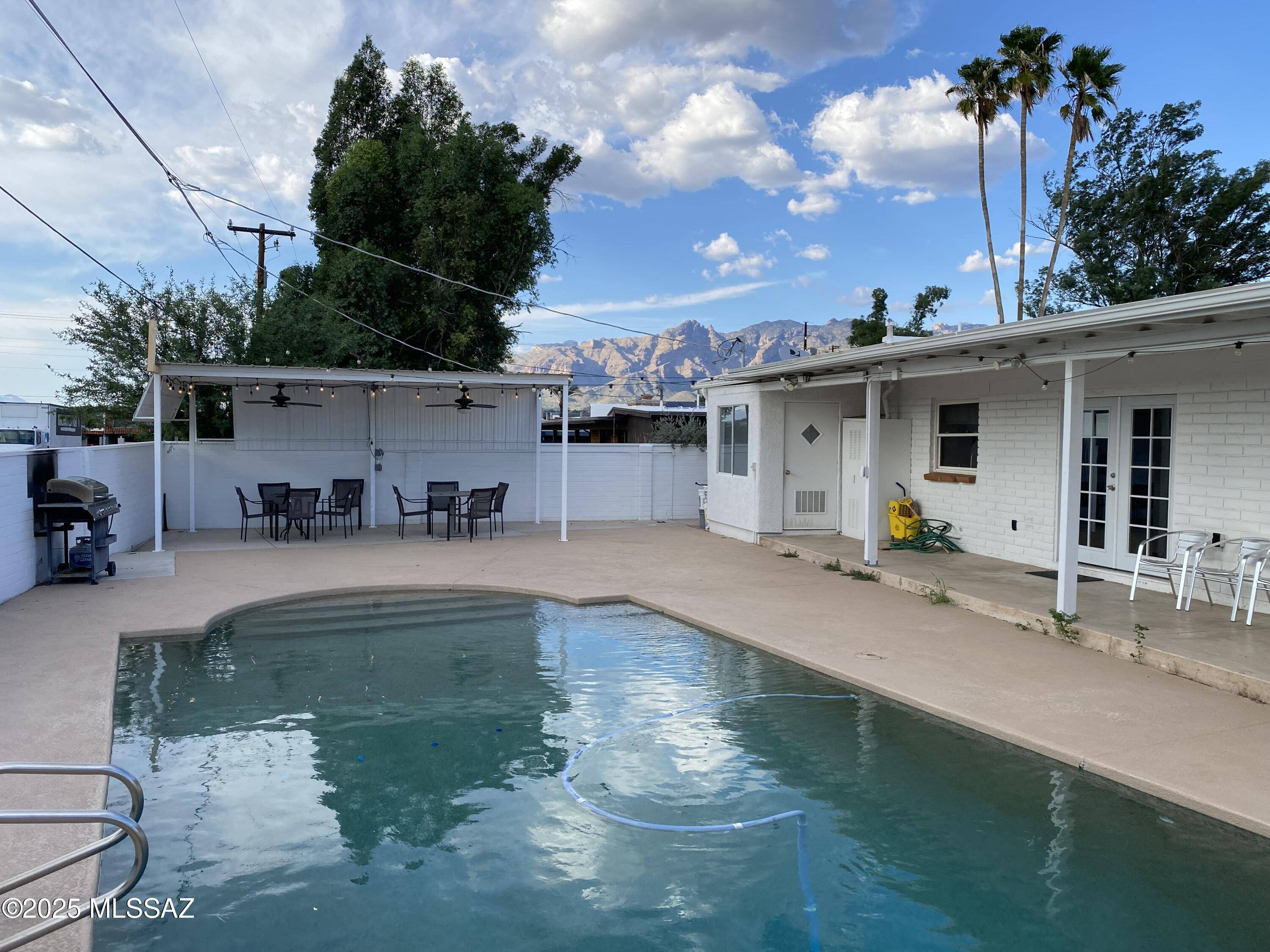 3533 N Palmer Drive, Tucson, AZ 85716