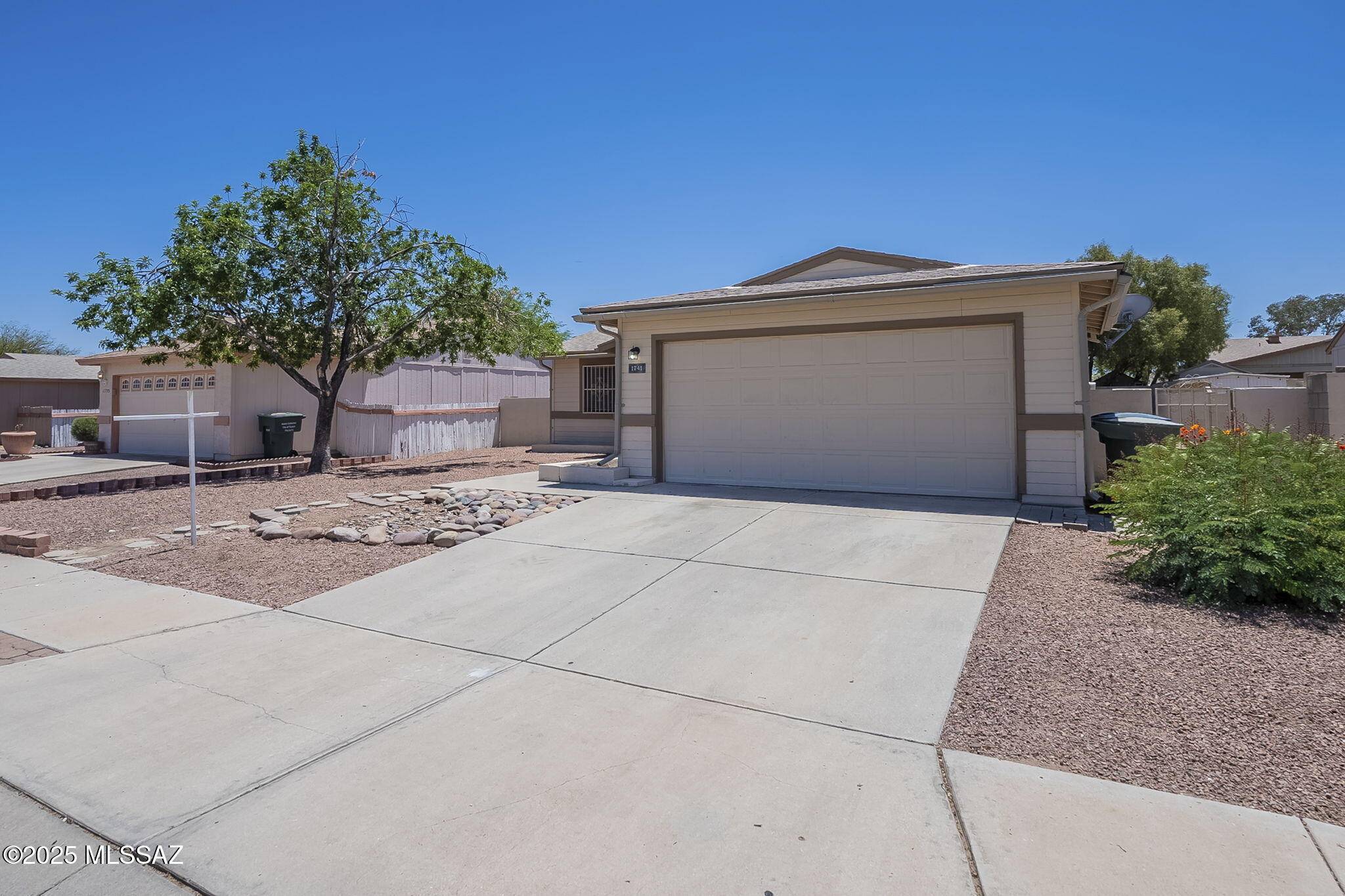 Tucson, AZ 85746,1741 W Maplewood Drive